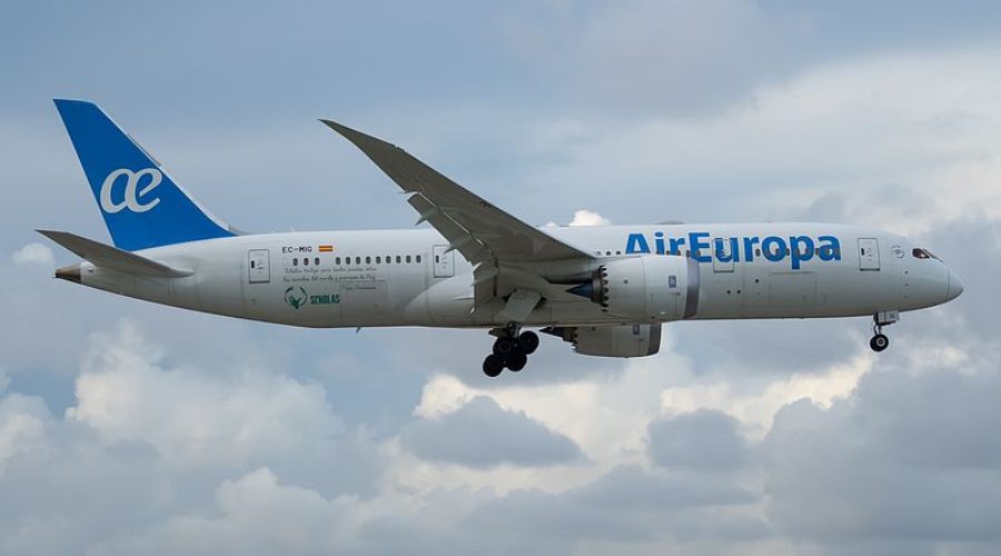 AIR EUROPA SOARS ABOVE OTHER BUDGET AIRLINES